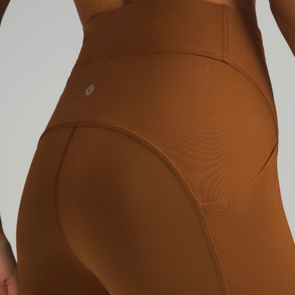 Lululemon Power Thru HR Tight 25” - Picture 4 of 6